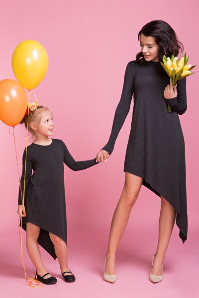 Ciemnoszara asymetryczna sukienka dla mamy i córki