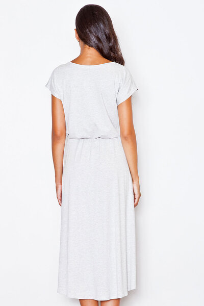 Asymetryczna sukienka wiązana w pasie w jasno szarym kolorze