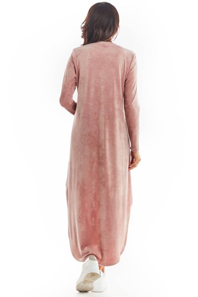 Asymetryczna różowa sukienka z zabudowanym dekoltem