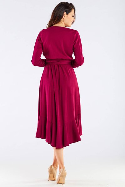 Asymetryczna wiskozowa sukienka w bordowym kolorze