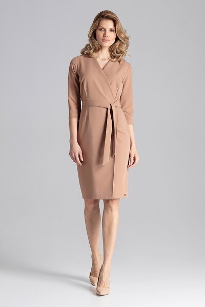 Sukienka z kopertowym dekoltem w brązowym kolorze