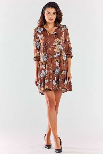 Brązowa wzorzysta sukienka midi z rękawem 3/4
