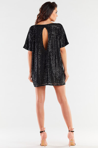 Czarna luźna sukienka mini obszyta cekinami