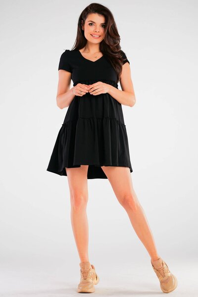 Czarna luźna sukienka mini odcinana pod biustem