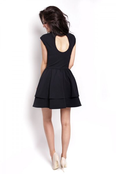 Czarna sukienka mini z podwójną falbanką na dole