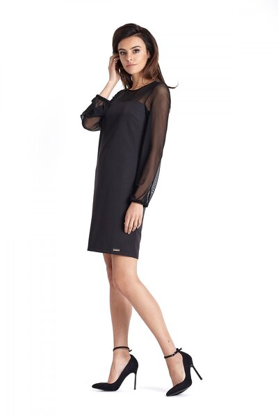 Czarna sukienka z siateczkowymi rękawami o bufiastym fasonie