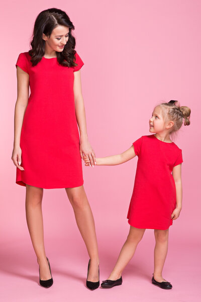 Czerwona sukienka mini z kolekcji mama i córka