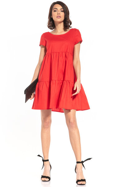 Czerwona luźna sukienka z dekoltem w łódkę