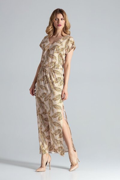 Wzorzysta sukienka z rozcięciem u dołu i krótkim rękawem.