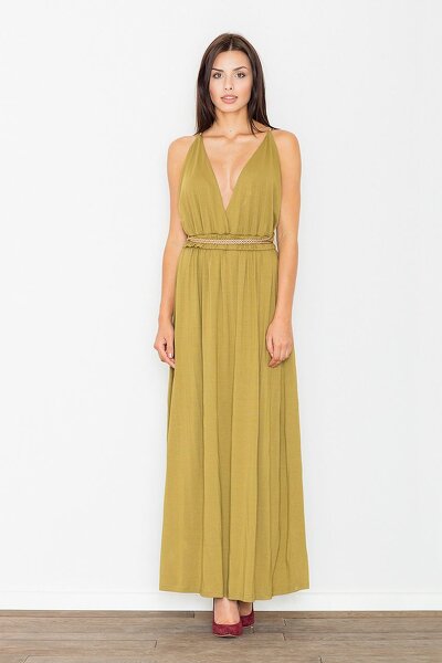 Długa sukienka eksponująca ramiona i plecy w jasno oliwkowym kolorze