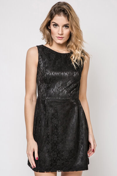 Czarna koronkowa sukienka na ramiączkach