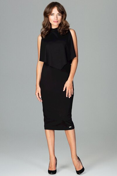 Sukienka z rozcięciem z tyłu w kolorze czarnym