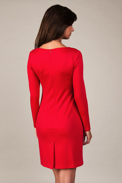 Czerwona ołówkowa sukienka z marszczeniem