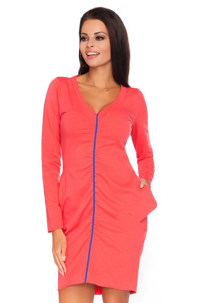 Sukienka ołówkowa z marszczeniami po bokach