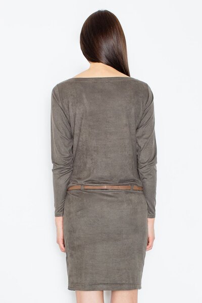 Ołówkowa sukienka z paskiem w oliwkowym kolorze