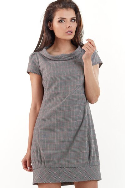 Elegancka sukienka mini w kratkę