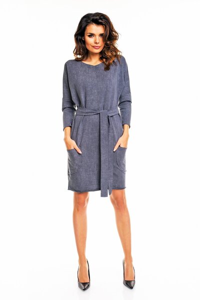 Grafitowa sukienka midi z paskiem i kieszeniami