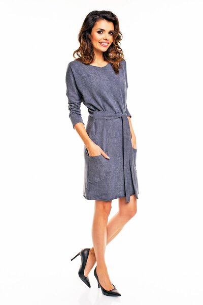 Grafitowa sukienka midi z paskiem i kieszeniami