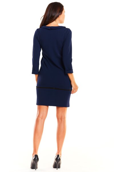 Granatowa ołówkowa sukienka z kołnierzykiem