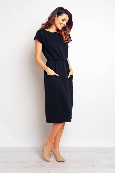 Granatowa sukienka midi o ołówkowym fasonie