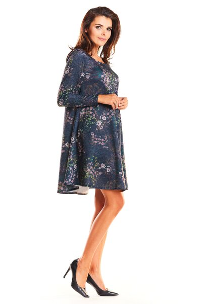 Granatowa sukienka mini o fasonie oversize