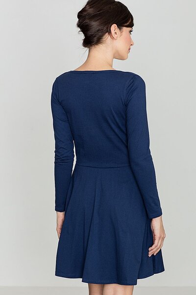 Granatowa sukienka z kopertowym dekoltem