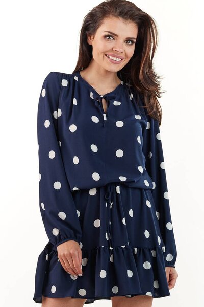 Granatowa sukienka mini z ozdobną falbanką