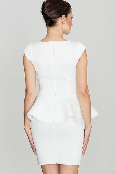 Sukienka baskinka z głębokim dekoltem w kolorze ecru