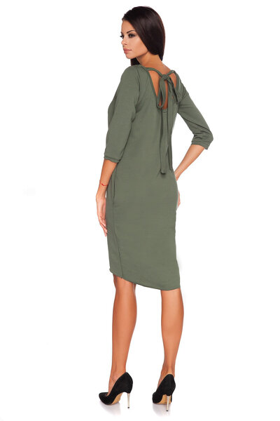 Zielona sukienka midi z przedłużonym tyłem