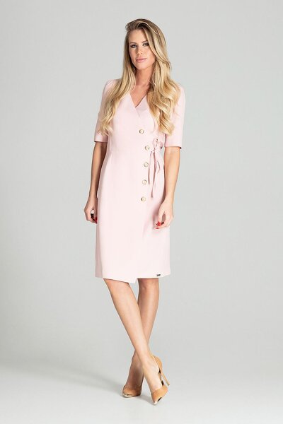 Kopertowa sukienka midi w kolorze różowym