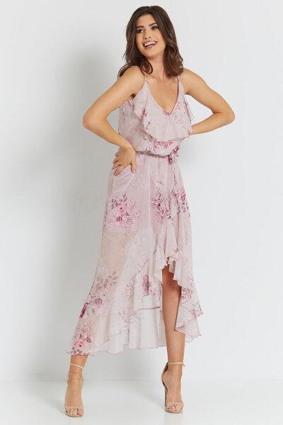 Kwiecista zwiewna sukienka o asymetrycznym fasonie