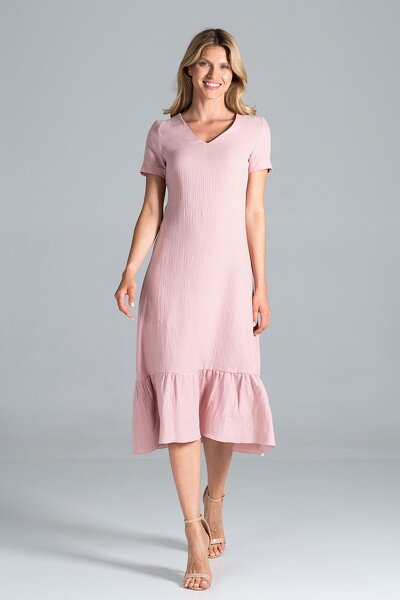 Lekka sukienka w różowym kolorze z falbanką