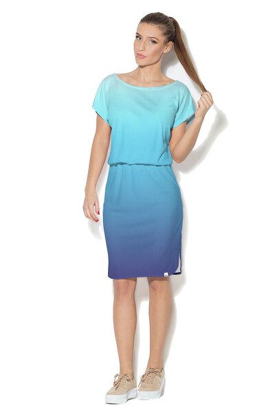 Błękitno-niebieska sukienka midi