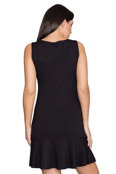 Sukienka z falbanką w czarnym kolorze