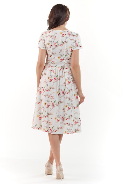 Letnia sukienka ecru w drobne kwiaty