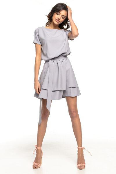 Szara sukienka z podwójną falbaną