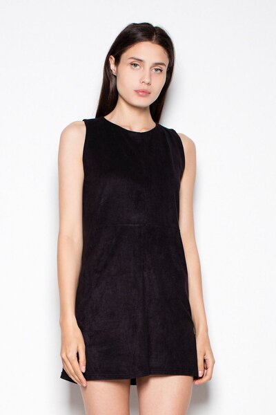 Czarna sukienka zamszowa z irchy