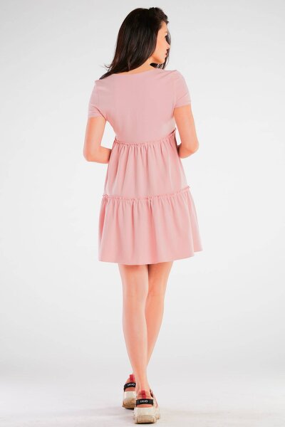 Luźna sukienka mini kolorze pudrowego różu z odcięciem pod biustem
