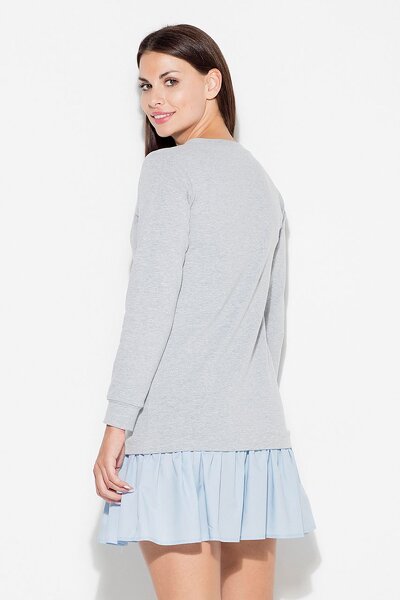 Szara sukienka z falbaną i długim rękawem
