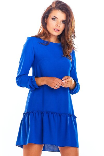 Luźna trapezowa sukienka w niebieskim kolorze