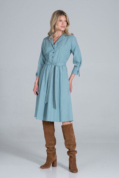 Luźna zielona sukienka z rozkloszowanym dołem