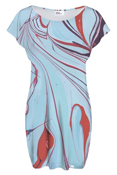 Niebieska sukienka mini z czerwonymi nadrukami