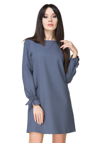 Trapezowa sukienka z ozdobnymi kokardkami  w niebieskim kolorze