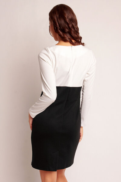 Biała ołówkowa sukienka z pasem w talii