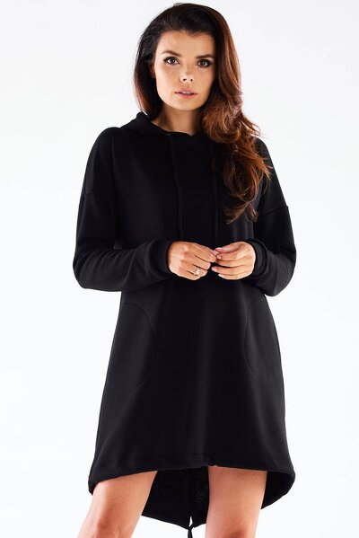 Oversizowa czarna sukienka z kapturem