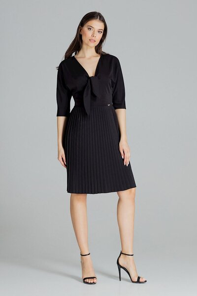 Plisowana czarna sukienka  midi