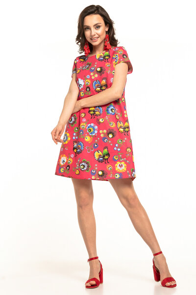 Rozkloszowana czerwona sukienka motyw łowicki