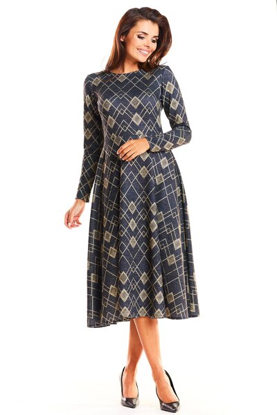 Rozkloszowana sukienka w złote romby o długości 7/8