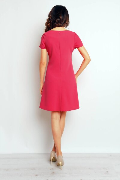 Różowa rozkloszowana sukienka mini