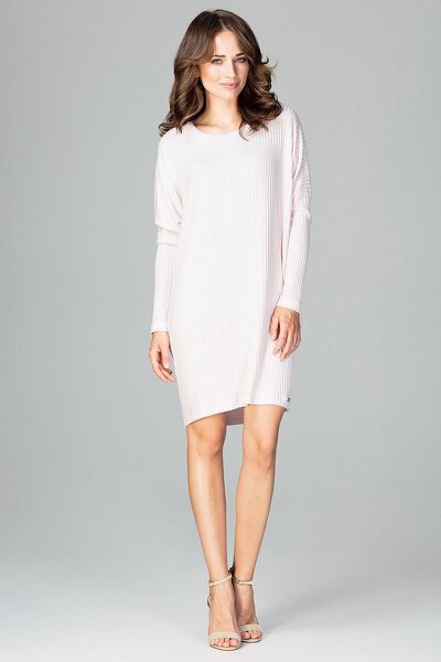 Różowa szeroka sukienka z długim rękawem